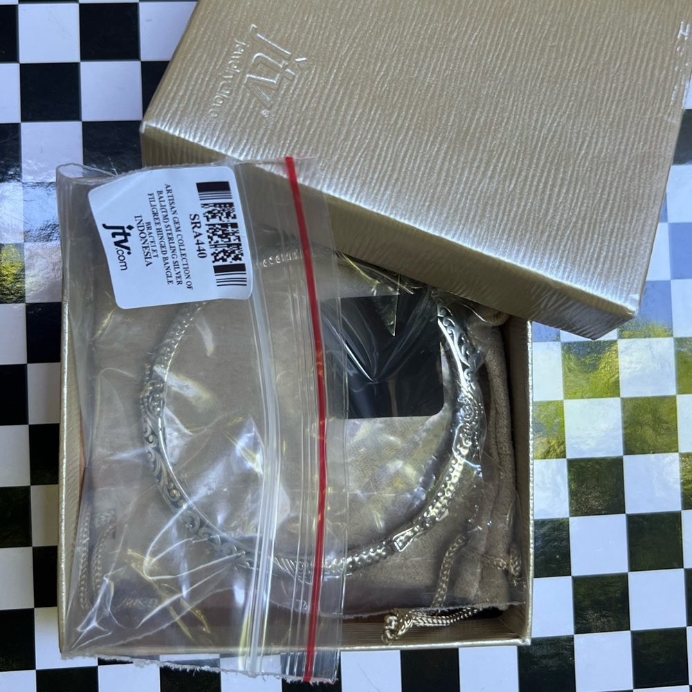 SARDA Sterling Silver 🩶 Filigree Bangle Bracelet - Picture 13 of 17